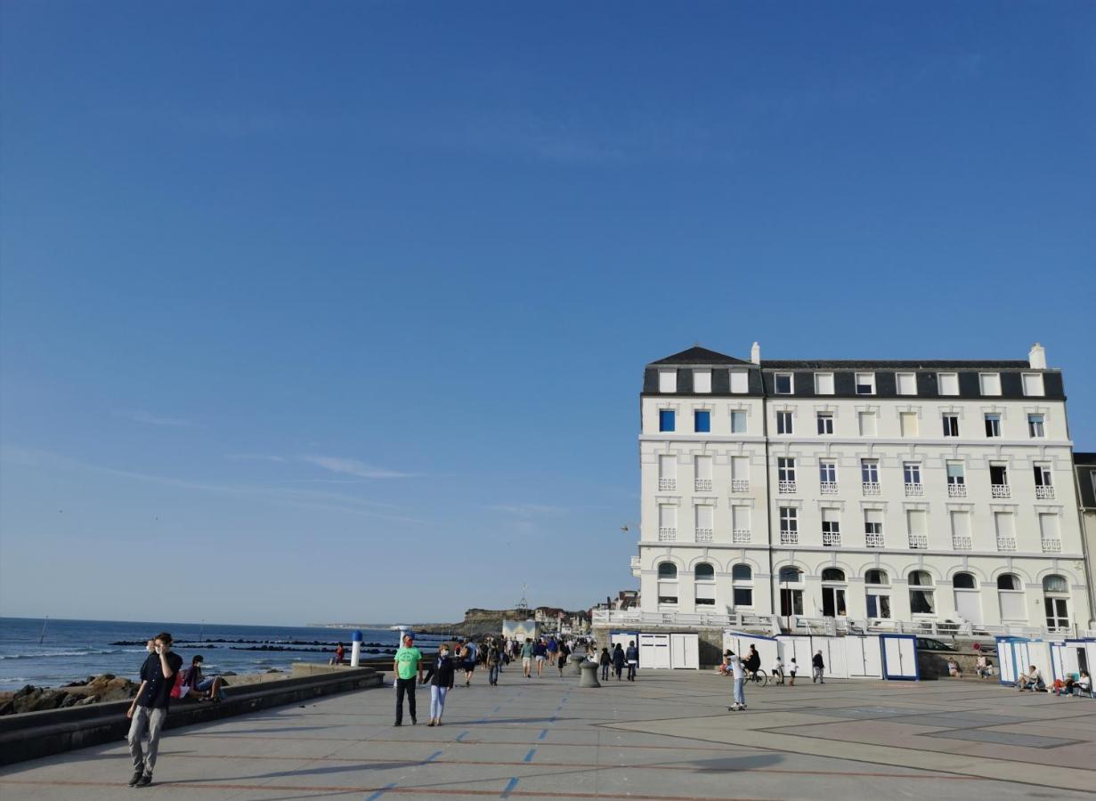 Une Pause Sur La Digue Wimereux Exterior photo